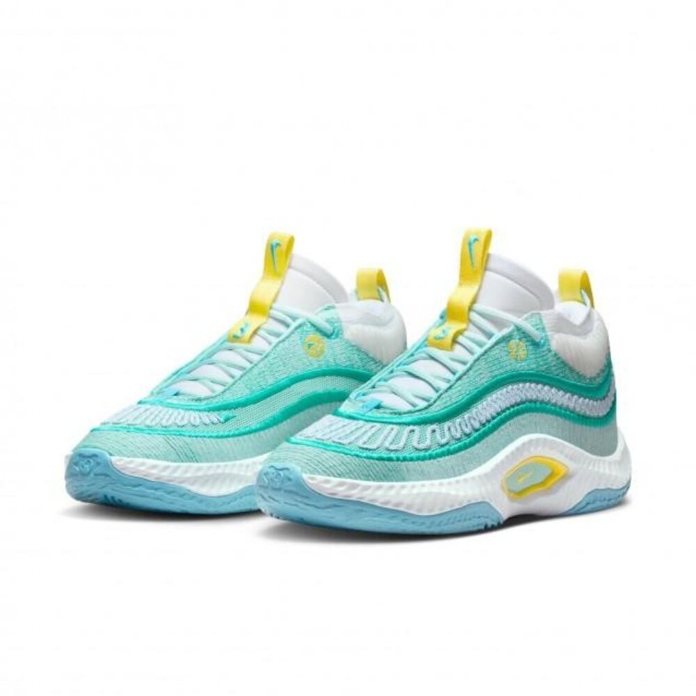 NWT Nike Cosmic Unity 3 Basketball Shoes - Picture 6 of 8
